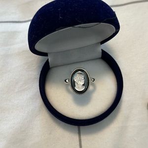 Cameo ring from Sorrento